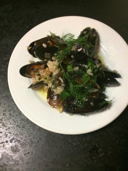 Istanbul Midye Salma - Mussels with aromatic rice